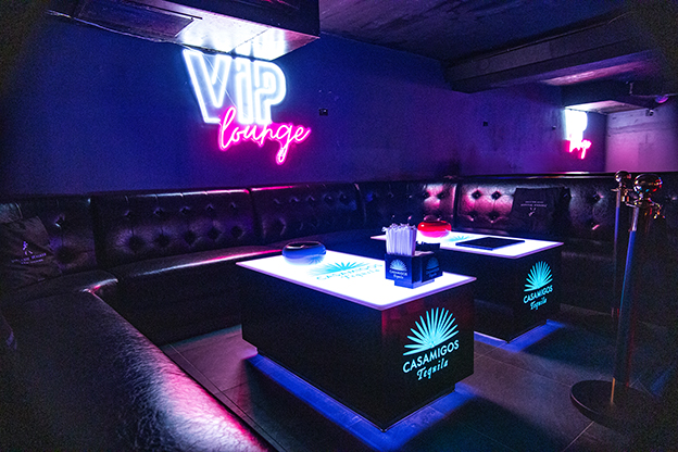 red-diamond-vip-table